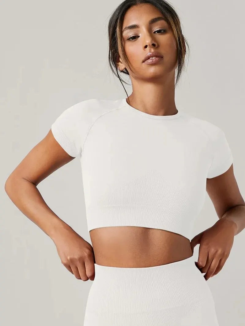 Women's Seamless Yoga Top | Quick-Dry Short Sleeve Fitness & Gym Sport Shirt
